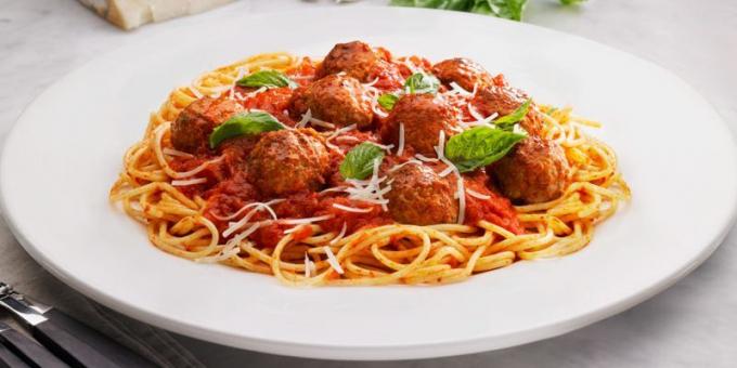 Spaghetti med köttbullar