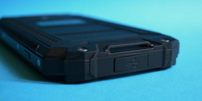 Skyddad smart Poptel P9000 Max: nedre gränsen