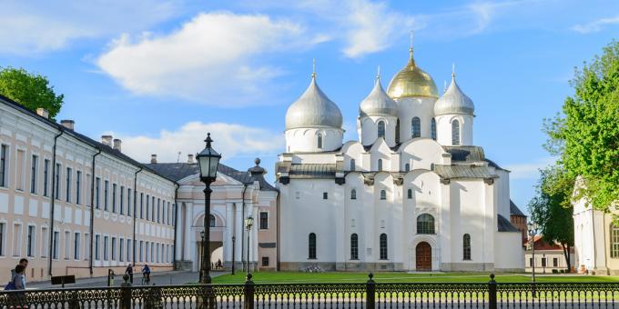 Sevärdheter i Veliky Novgorod: St. Sophia Cathedral