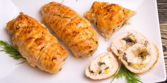 Recept kyckling i ugnen: Kyckling rullar med svamp och ägg