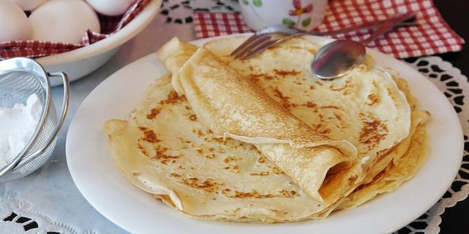 Universal recept för pannkakor Kurnik