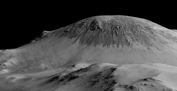 Vatten på Mars lämnar mörka märken på bergssluttningar
