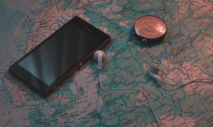 GPS-navigator eller smartphone?