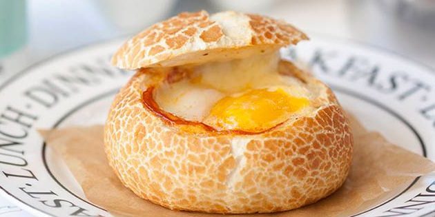 Recept från ägg: ägg i en bulle