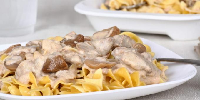 Biff stroganoff med skogssvamp