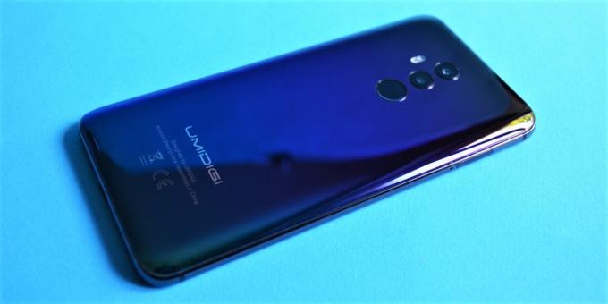 UMIDIGI Z2: Backside