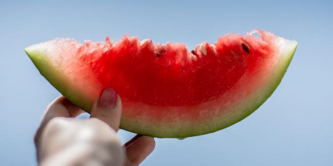 Hur man väljer en vattenmelon