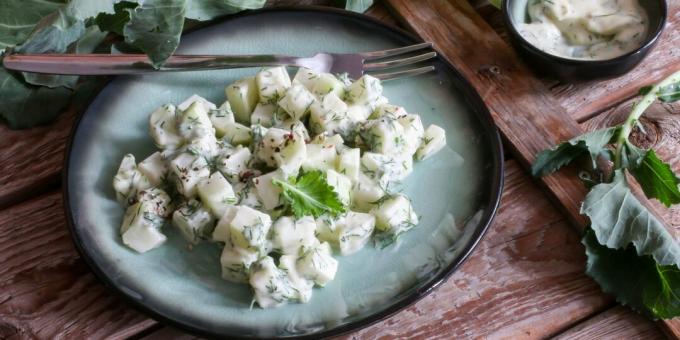 Enkel kålrabbisallad med yoghurt