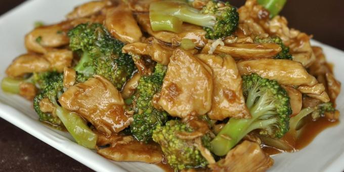 Snacks i hast: kyckling med broccoli