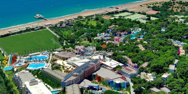 Hotell för familjer med barn: Blue Waters Club & Resort 5 * i Side, Turkiet