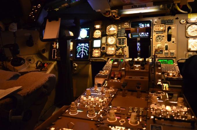 Andrew Gromozdin pilot "Boeing" om prylar