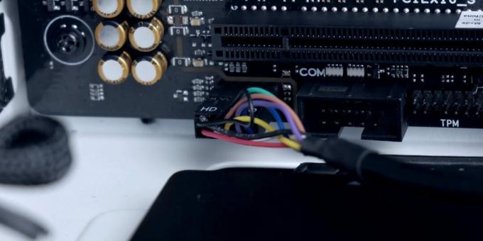 Hur du monterar din dator själv: anslut HD_AUDIO- eller AAFP-kontakten 