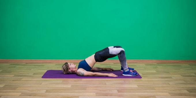 Enkla yogaövningar: Bridge Pose