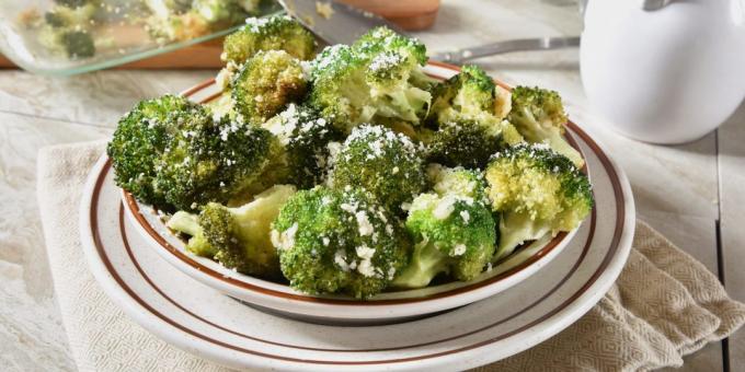 Broccoli bakat med vitlök
