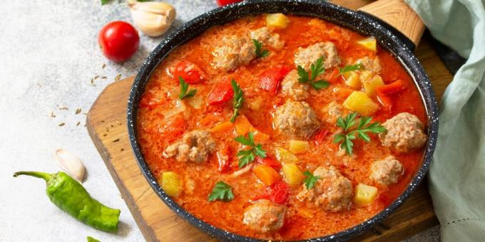 Albondigas - mexikansk köttbullsoppa