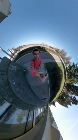 Giroptic iO: foto i Little Planet läge