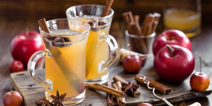 Alkohol glögg på äppeljuice med en orange: det bästa receptet