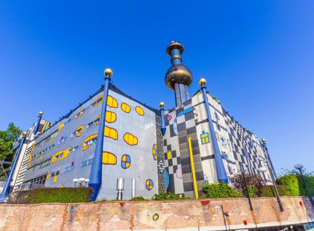 Europeisk arkitektur: Spittelau fjärrvärmeverk i Wien