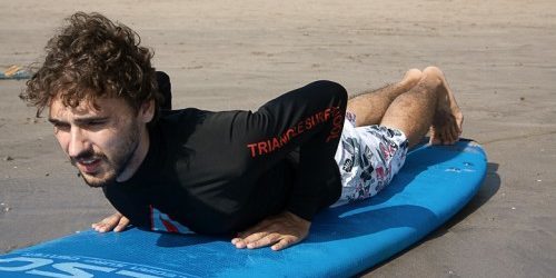 hur man lär sig hur man surfar: en korrekt position