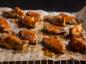 Hemligheten med matlagning kyckling med en knaprig skorpa