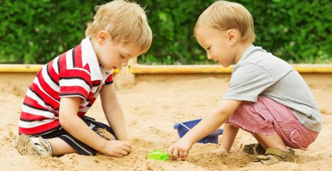 kommunikation med ditt barn: sand terapi