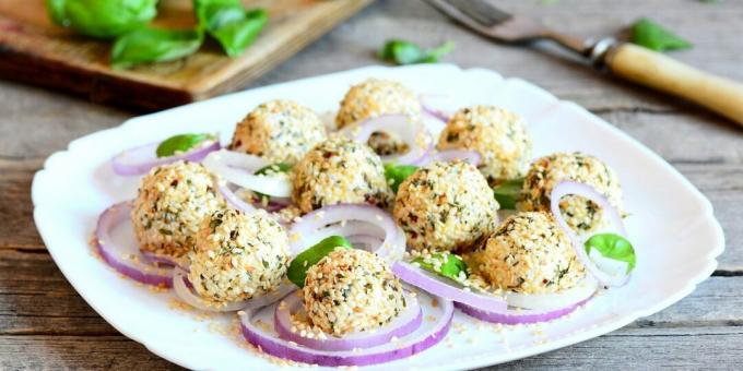 Torskleverbollar med potatis och ägg