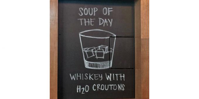 Barer och restauranger: soppa av dagen med whisky