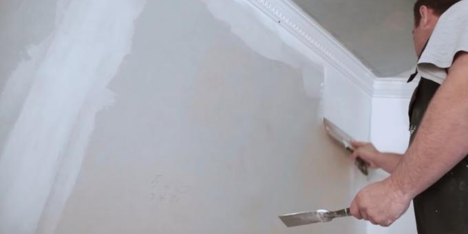 Hur att anpassa väggen kitt: flytta till en obehandlad yta täcks redan