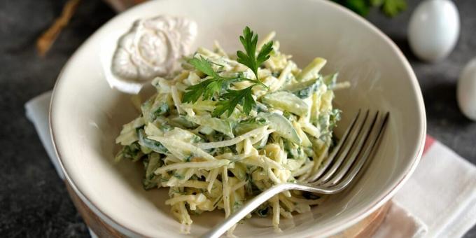 Sallad med kålrabbi och ägg