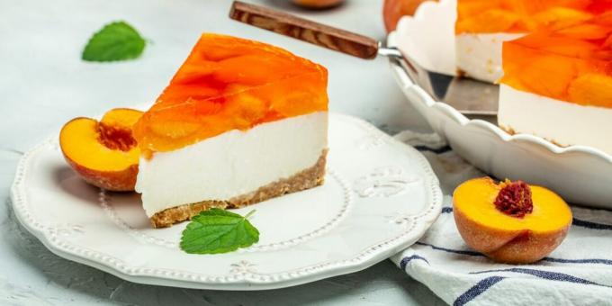 No-Bake Cheesecake med konserverade persikor