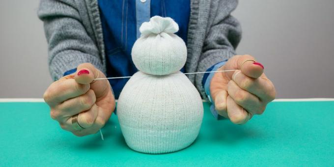 Snowman med sina egna händer: neck etikett