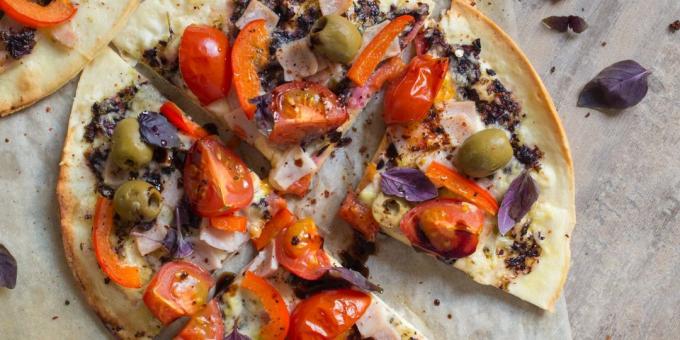 tortilla pizza: pizza klar