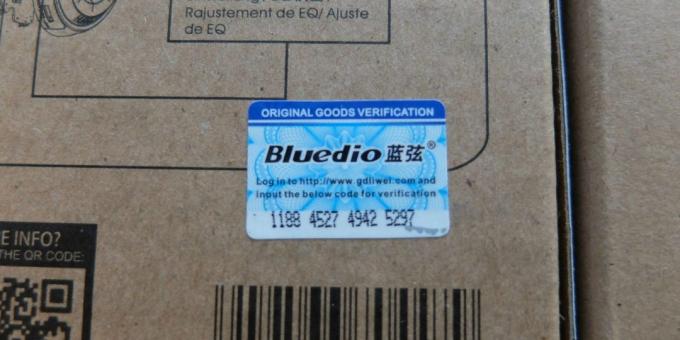 Hologrammet på förpackningen av den ursprungliga Bluedio