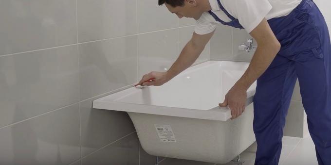 Installera badet med händerna: Försök och ange ett bad