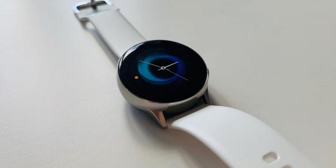 Samsung Galaxy Watch aktiv: Display