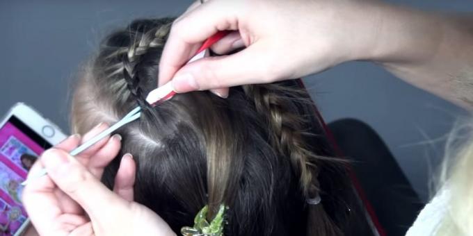 Nya frisyrer för flickor: Sätt Ribbon