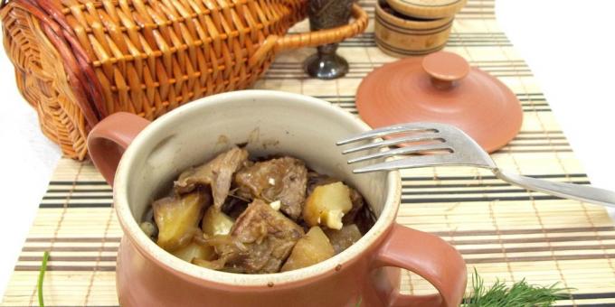 Hur man koka köttet i ugnen: Roast lamm i potten 