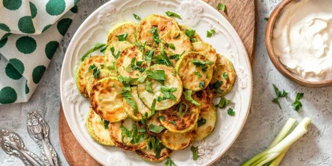 Zucchini stekt i mjöl