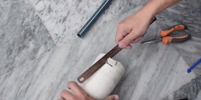 Hur man gör en DIY -fontän: förbered det första avloppsröret