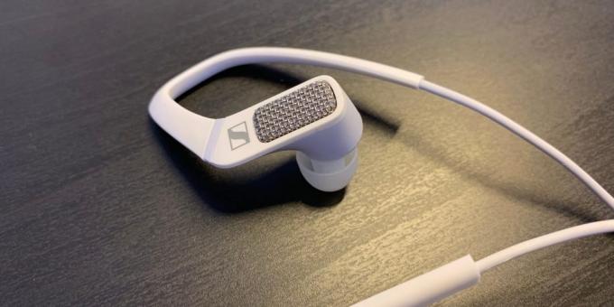 Sennheiser Ambeo Smart Headset: galler, bakom vilka är dolda stereomikrofoner
