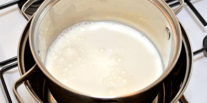 Hur man lagar hemlagad yoghurt: Värm mjölken till 85 ° C