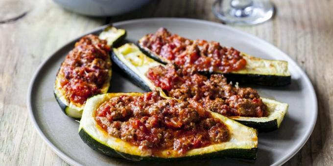 Zucchini fylld med lamm