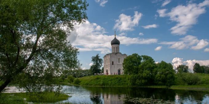 Sevärdheter i Vladimir och det omgivande området: byn Bogolyubovo och förbönskyrkan på Nerl