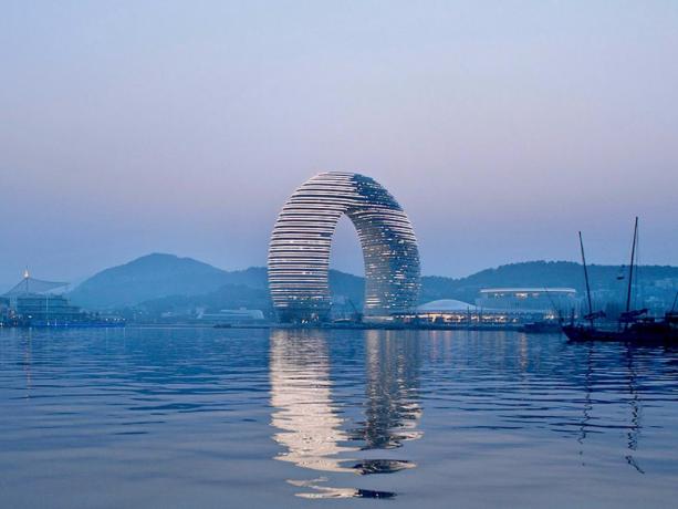 Kinesisk arkitektur: Hotellet "Sheraton" i Huzhou