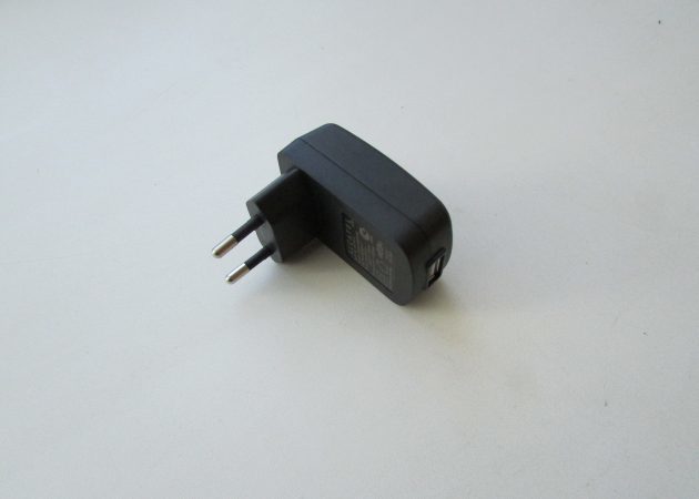 Alcatel nätadapter