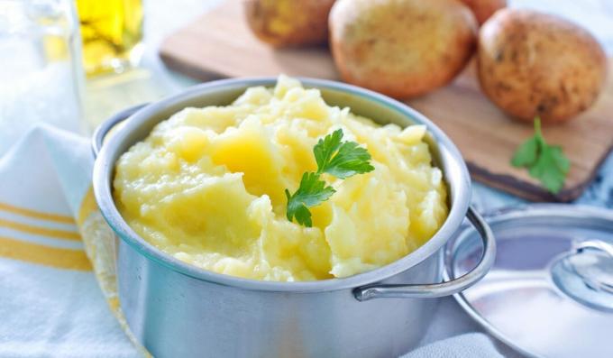 Potatismos med tre sorters ost