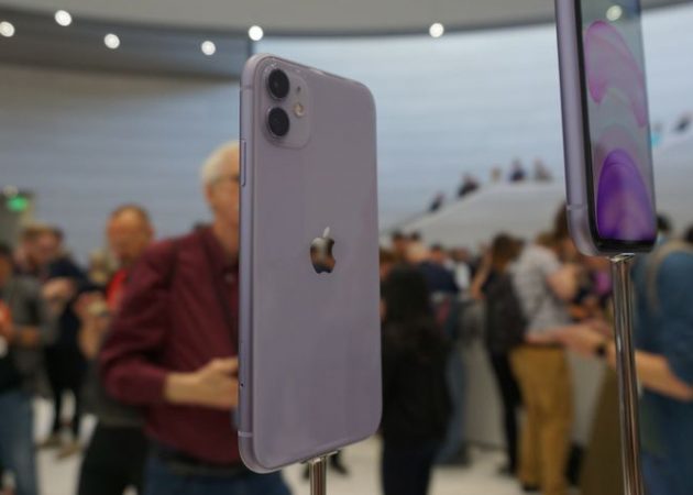 11 iPhone i lila färg