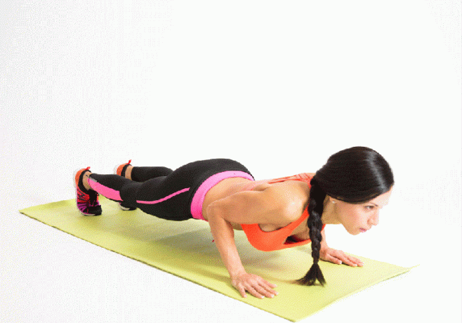 övningar för bröstet, push-ups