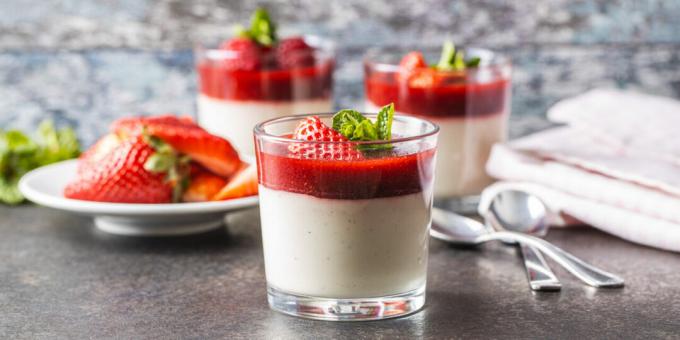 Pannacotta med jordgubbar