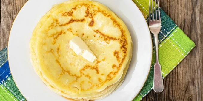 Hur man gör pannkakor med öl och mjölk